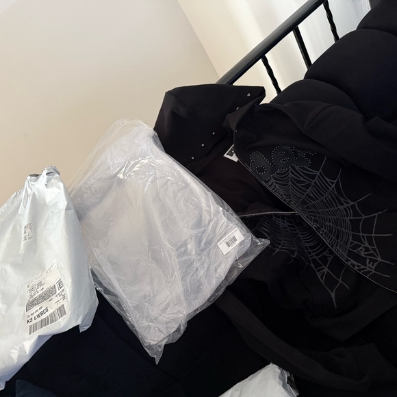 Sp5dr OG WEB STUDDED ZIP HOODIE. Still in packaging from original website. - Picture 4 of 9